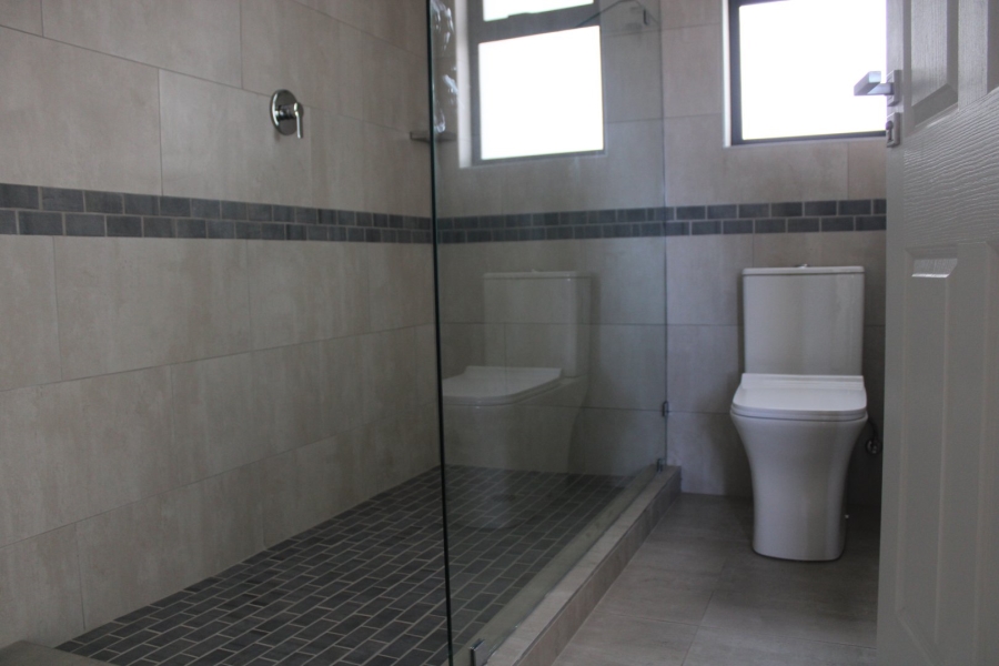 4 Bedroom Property for Sale in Kidds Beach Eastern Cape